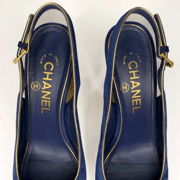 CHANEL Blue and Gold Studded Heels - Picture 5 of 8